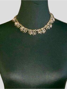 Vintage 1950 Monet Choker Necklace